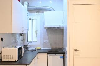 Homenfun Barcelona Les Corts - 8