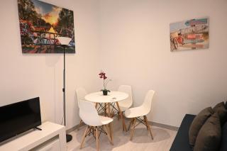 Homenfun Barcelona Les Corts - 2