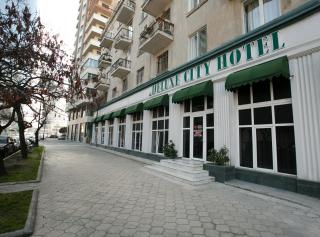Deluxe Hotel - 8