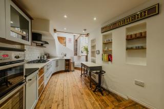 The Trelawney Hideaway - 2