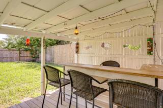 Less Than 1 Mi to Butler Beach! Home with Backyard Oasis - 9