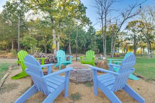 Upscale A-Frame Escape with Lake Access in Quinton! - 0