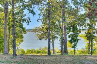 Upscale A-Frame Escape with Lake Access in Quinton! - 9