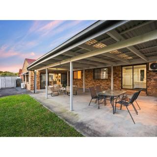 Spacious Family Retreat in Perfect Location! - 4