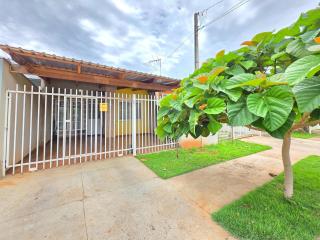 2 quartos, casa em bairro tranquilo 5 minutos do centro - 3