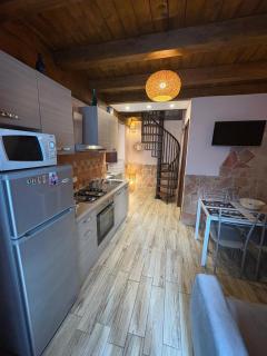 Pantaleone House 1 - 4