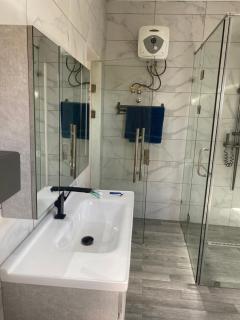 3 bedroom Cozy apartment - 1