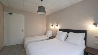 Hôtel Restaurant Mas Le Châtelet - 5