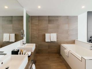 Pullman Brisbane Airport - 1