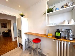 Vintage - 3 bedroom apartment, RER B 200 m away - 4