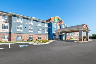 Holiday Inn Express Hotel & Suites Council Bluffs - Convention Center Area by IHG - 0