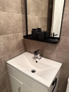 Stunning 2BR peaceful House - 5