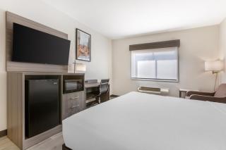 Best Western Gold Poppy Inn - 2