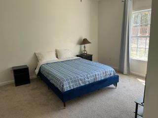 Peaceful 3-bedroom house with AC in charming Columbia - 1