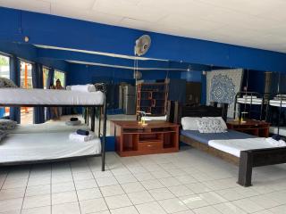 Beach Studio for 4 - AC - WiFi - Parking - 4