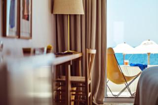 Les Roches Rouges, a Beaumier hotel - 2