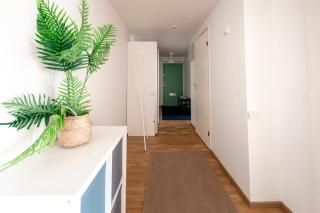 Bright & Comfy 79m2 2BR Apartment with Sauna and Balcony - 7
