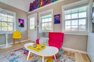 Galactikitty - Quirky Cabin Near Lake Brownwood! - 1