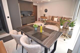 Aprilia Luxury Suites - 1