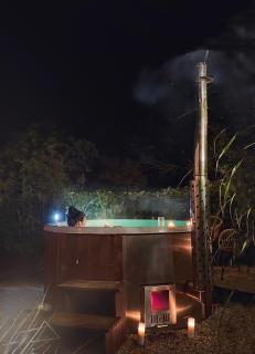 Romantic Cottage - Private Hot Tub - Sauna - Beach access - 3