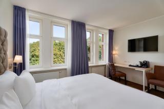 Radisson Hotel Old Town Riga - 2