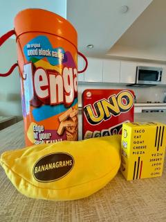 Amazing View 1 Hotel Corner Unit 1BR/1BA w Balcony - 1