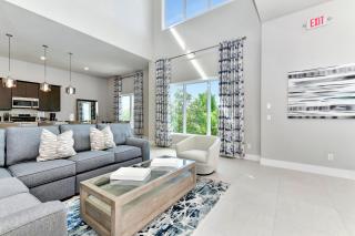 Modern Condo Near Disney With Resort & Waterpark Access - B31-234 - 3