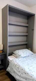 Central en-suite room, WIFI, Kitchen and Laundry Access - 8