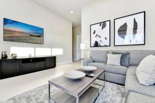 Welcoming Condo Near Disney With Resort & Waterpark Access - B7-230 - 7