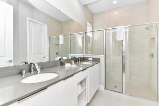 Homey Condo Hideaway Near Disney With Resort & Waterpark Access - B44-141 - 1