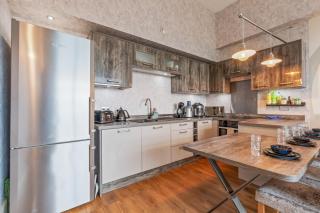 Brindley Apartment - City Centre - Free Parking, Fast Wifi and Smart TV by Yoko Property - 4