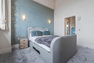 Brindley Apartment - City Centre - Free Parking, Fast Wifi and Smart TV by Yoko Property - 1