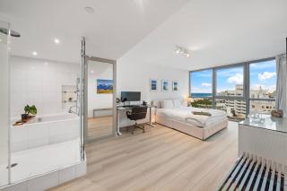 Stunning Ocean View Private Residence at The Setai - 2002 - 6