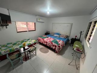 Departamento Bocagrande cerca a playas - 5