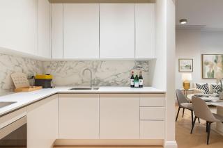 Premier 3 Bed Luxury Apartment in Covent Garden - 2