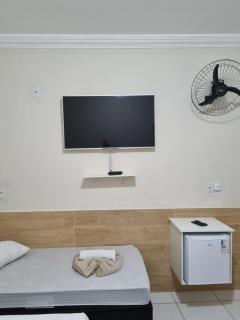 Pousada Quarto Standard com ar ,tv Wi-Fi Garagem gratuita - 5