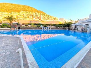 Castle Harbour SUN & FUN - heated pool, fibre net, 2 bedrooms - 7