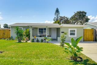 Ormond Beach Family Home Between River and Ocean - 8