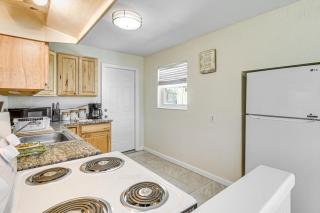 Ormond Beach Family Home Between River and Ocean - 2