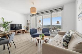 Modern Apartment with Terrace & Sea Views in Cancelada - Estepona - 8