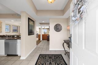 Barefoot Resort- Stay in style Waterway View, Pool, Hot Tub - 6