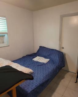 PalmBeachDowntownPrivatHouseShare99perpersonupto5Party - 1