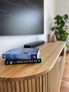 Wattlebird - with fire pit and outdoor bath - 1