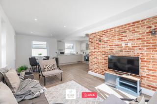 Beachside Retreat - 4