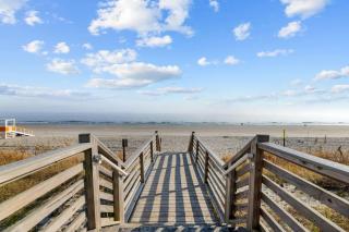 Spacious Pet-friendly Townhome at North Beach Resort, Lovely home and Great Amenities - 1