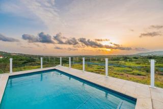 Epic Views 2BedRoom House with Private Pool, BBQ, Outdoor Dining - 7