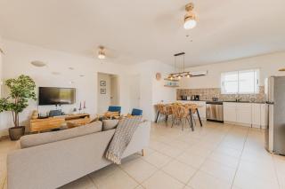 Charming hideaway 2 min to Beach - Palm-Eagle Beach - 8