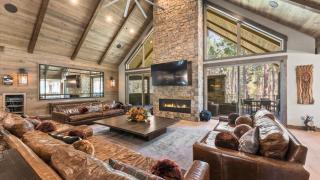 South Lake Escape Indoor Pool plus Movie Theater - 8