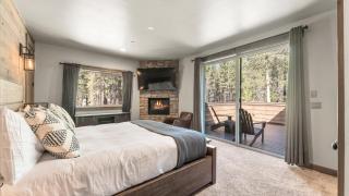 South Lake Escape Indoor Pool plus Movie Theater - 1