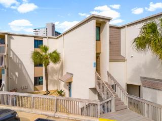 Turtle Cove at Sugar Beach #E16 by Nautical Properties Vacation Rentals - 4